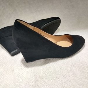 A New Day black wedges size 7